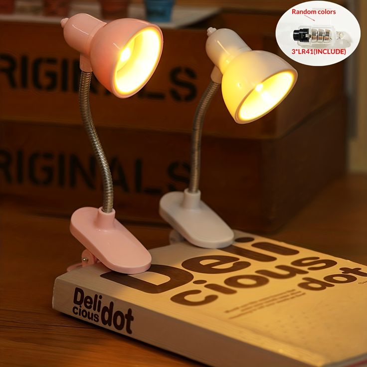 Mini Book Light With Clip – Cute Retro Night Lamp with 360° Flexible Gooseneck & Portable Reading Light for Bed